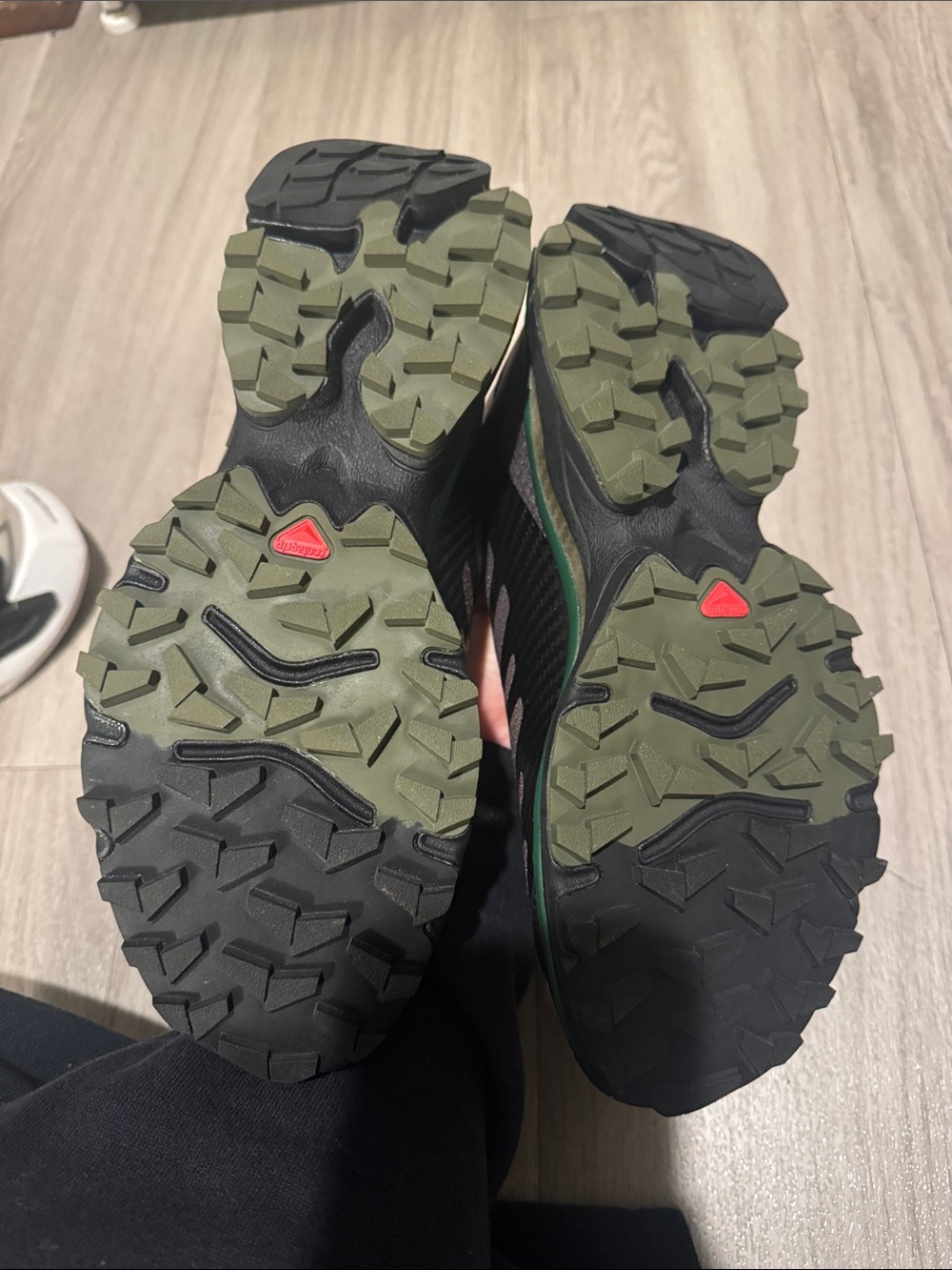 Salomon XT-4 OG Low-Top Sneakers Green - Picture 4 of 4